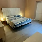 Casa Del Trogolo Lejlighed Varazze